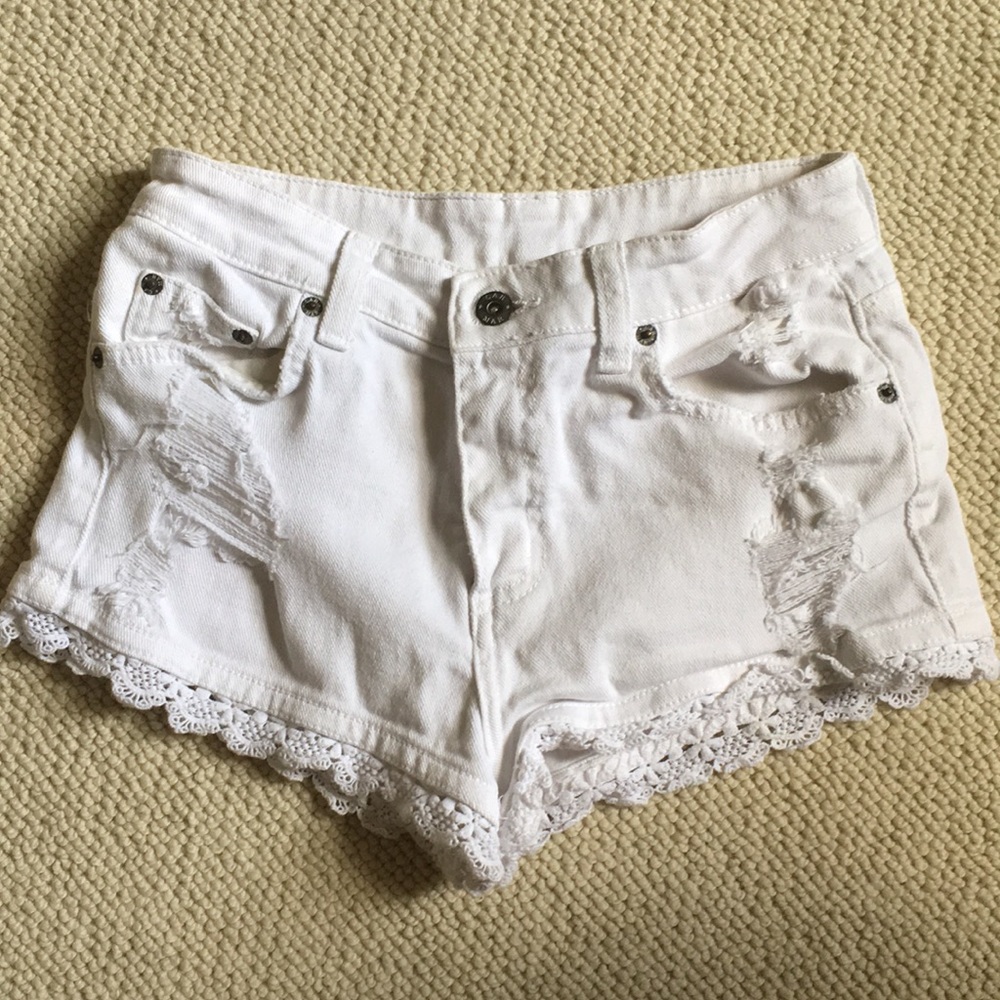 LF Carmar White Lace Detailing Shorts